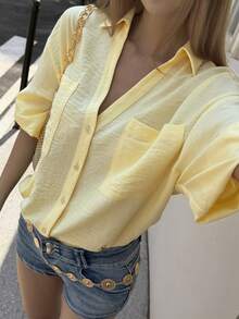 Livesso Camisa feminina casual de manga curta e modelagem solta, ideal para o escritório, passeios na cidade, primavera e verão. - Amarelo - Ver 8