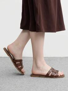 CUCCOO BIZCHIC Giày Sandal Đế Bằng Đơn Giản Đa Năng Thoải Mái Cho Nữ - Cà phê nâu - Xem 3