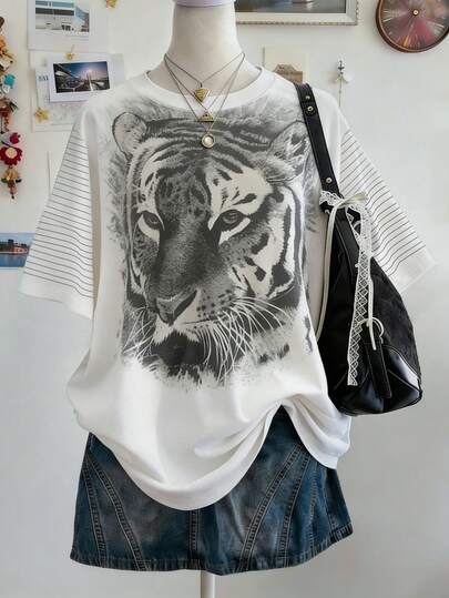 Lalippa เสื้อยืดคอกลมลายทางปะติดลายเสือสำหรับผู้หญิง