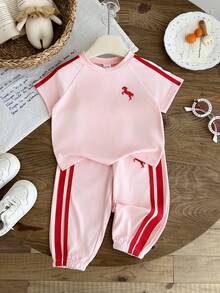 SHEIN 女嬰 2件組/套 粉色夏季休閒度假套裝 短澎澎袖圓領刺繡上衣&條紋裝飾長褲運動套裝 - 粉色 - 查看 9
