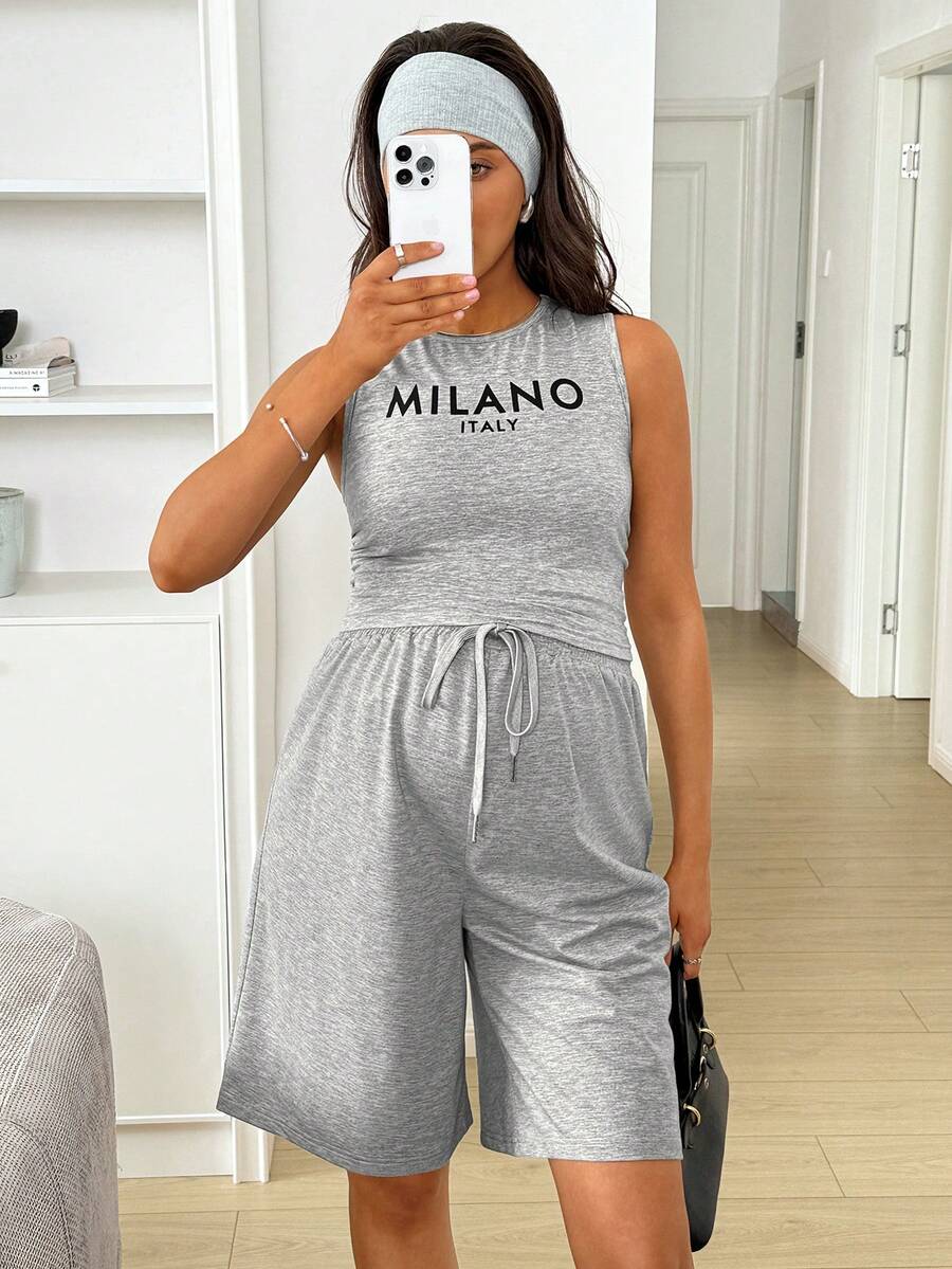 SHEIN Bộ đồ bầu gồm áo tank top cổ tròn in chữ và quần short, kiểu dáng thường ngày, 2 món. - Xám - Xem 1