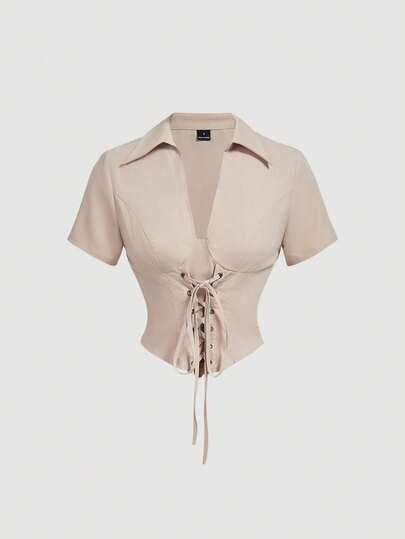 SHEIN MOD Áo nữ tay ngắn cổ chữ V thắt eo, kiểu dáng tối giản, màu trơn, thích hợp mặc đi làm hàng ngày vào mùa hè.