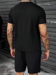 SLATEMANN Men's Black Summer Casual Vacation Set,Snowflake Fleece Fabric Short Sleeve Round Neck T-Shirt & Elastic Waist Drawstring Shorts,Comfortable Versatile - Black - View 2