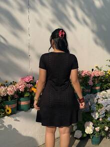 GalTyme 大码女式前系带短袖性感连衣裙 - 黑色 - 查看 2