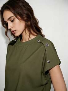 Lumivelle Camiseta casual de mujer de cuello redondo y botones de unicolor, primavera/verano - Verde - Ver 3