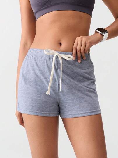 Loungeista 2 chiếc quần short nữ màu trơn dệt kim có dây rút, kiểu dáng thoải mái để mặc ở nhà và ngủ, phù hợp cho mùa xuân, hè và thu.