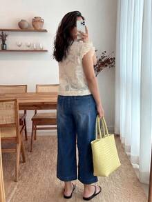Enliva Áo cánh thời trang cổ tròn tay lửng jacquard cỡ lớn cho nữ, cài một hàng khuy - Màu be - Xem 3