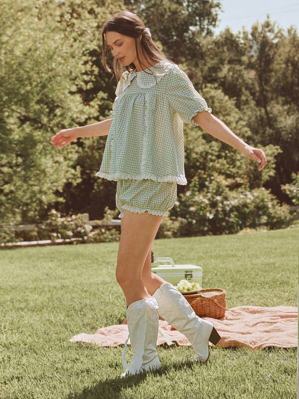 WESTFADE Dotted Gingham & Floral Eyelet Bloomer Green Shorts, Country Style For Women, Female Country Look
