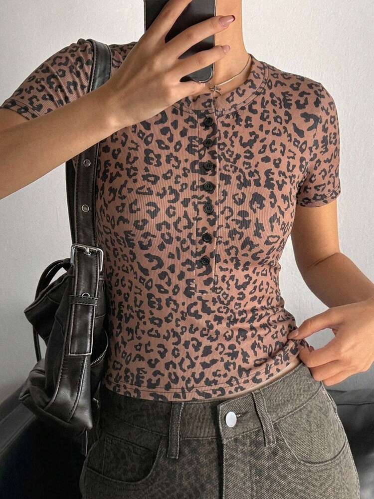Women's Round Neck Front Open Short Sleeve Fitted T-Shirt Summer