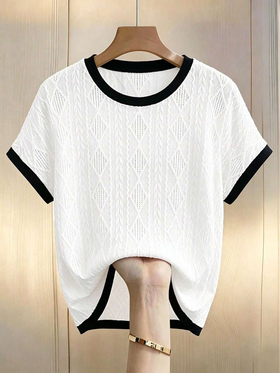 GlowEve CURVE Camiseta Plus Size Casual com Detalhes em Blocos de Cor - Branco - Ver 1
