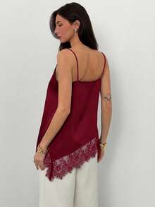Aloruh Kamisol Wanita Warna Polos dengan Detail Renda Kontras dan Hem Asimetris - Burgundy - View 7