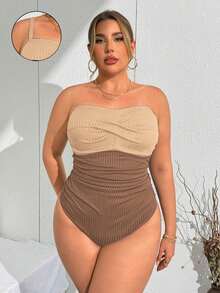 SHEIN Swim Curve 大码女士纯色吊带连体休闲泳衣，度假时尚 - 咖啡棕 - 查看 1