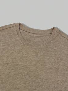 Manfinity Dauomo Men's Clean Fit Curved High Low Hem Two Tone Texture Crew Neck T-Shirt, Solid Color Short Sleeve Casual Daily Tee - Khaki - View 5