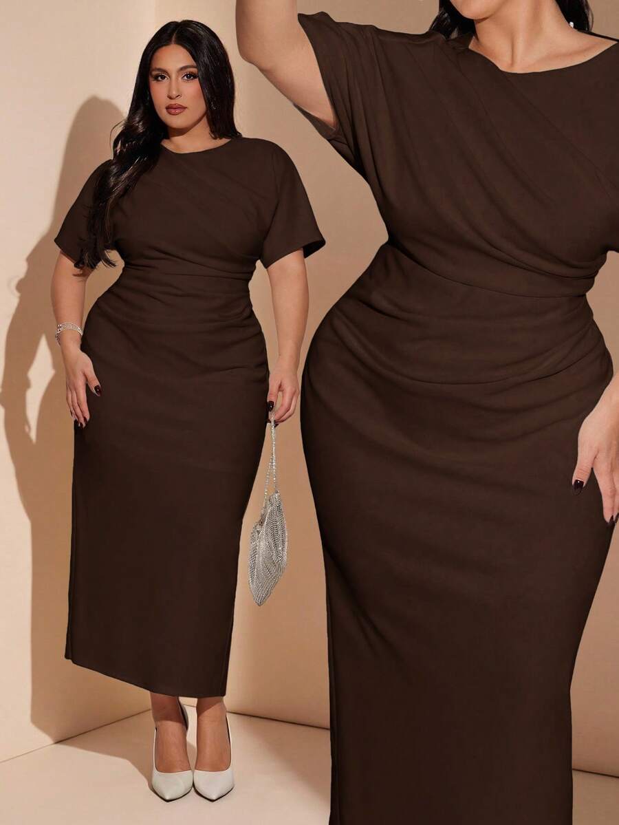SHEIN BAE 大码女式纯色褶皱露背开衩性感连衣裙 - 棕色 - 查看 1
