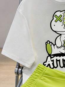 Manfinity Joysei Bộ đồ nam thường ngày in hình khủng long xanh ngộ nghĩnh, gồm áo thun và quần short, thích hợp cho mùa nghỉ lễ. - Nhiều màu - Xem 4