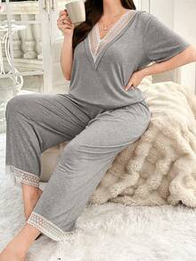 Softscene Plus Size Lace Trim Deep V Sleepwear Set - Light Grey - View 4