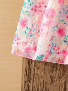 SHEIN Elladie kids 少女碎花蕾丝圆领连衣裙 - 彩色 - 查看 5