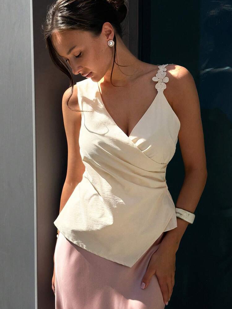 Women's Solid Color Fitted Waist Pleated Ruffle Hem Elegant Vacation Summer Camisole Top Vest