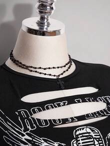 SHEIN ICON Slogan Graphic Cut Out Concert Outfits Tee - Black - View 10