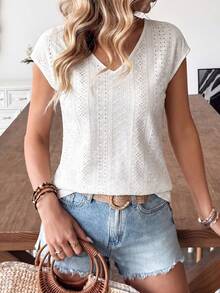 SHEIN Holidaya Holidaya Chemise à col en V blanc pour femmes, romantique, décontractée et élégante, à manches courtes, parfaite pour les vacances et les voyages, avec un nœud noir dans le dos, idéale pour les sorties de la Saint-Valentin, les tenues de plage, les nouveaux hauts pour femmes au printemps/été, cache-maillot sexy transparent, joli Top à manches courtes avec nœud, hauts d'été avec nœuds sur les vêtements, blouse, hauts d'été mignons avec nœuds - Nude - Voir 5