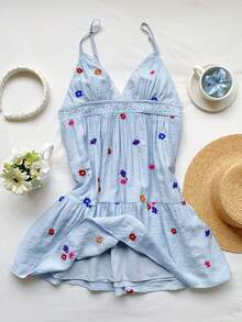 Comfortcana Gaun Mini Tanpa Punggung dengan Bordir Bunga dan Renda Kontras untuk Liburan Pantai Musim Panas Wanita - Baby Blue - View 8