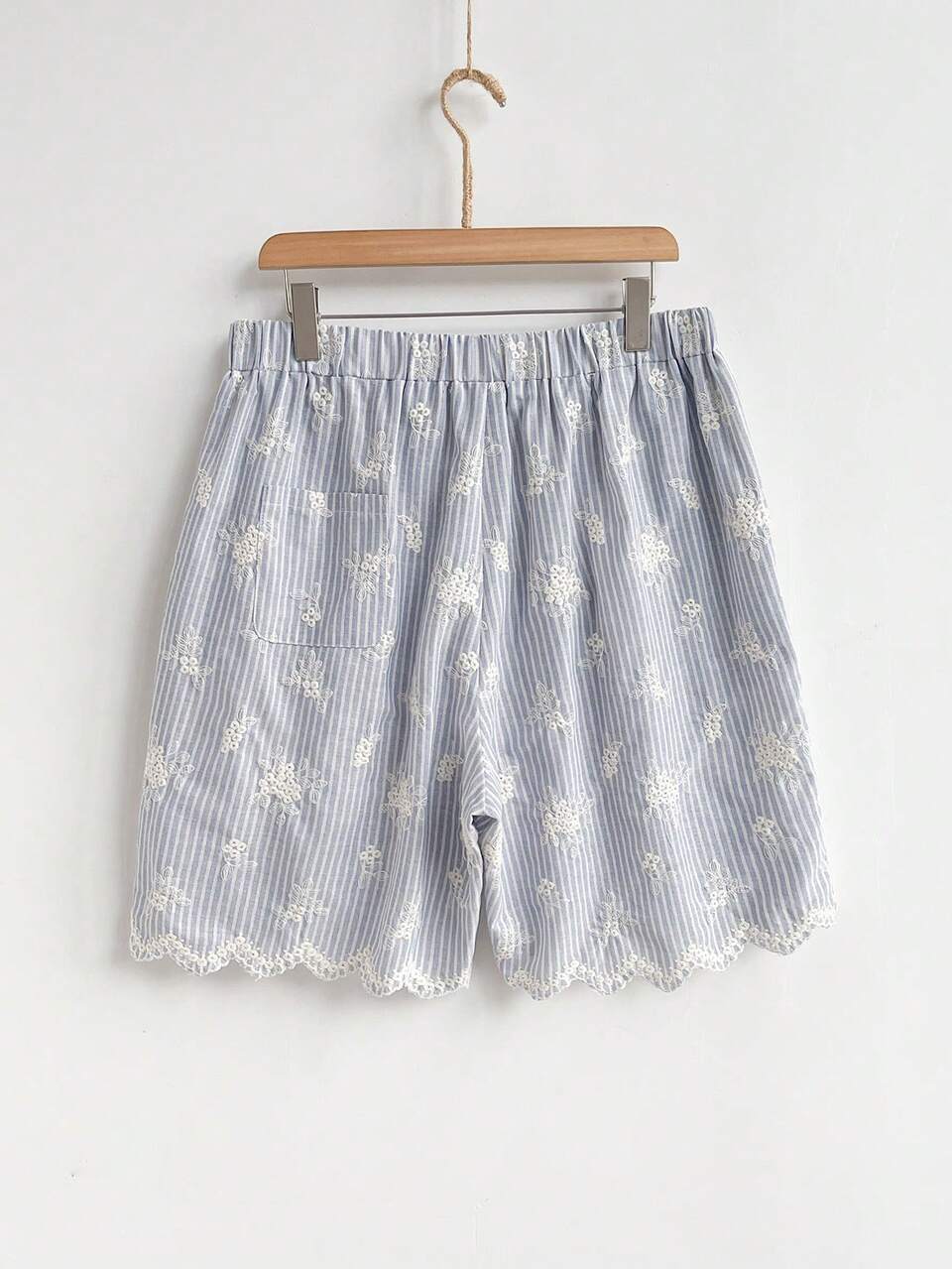Plus Size Women Summer Casual Striped Embroidered Drawstring Shorts Beach Outfits Summer Outfit For Women Summer Outfits
