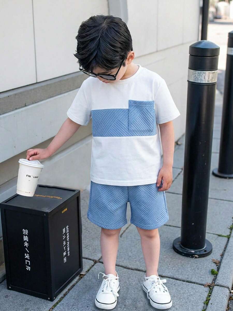 两件套幼儿男童纹理面料拼接白色圆领短袖上衣(带口袋装饰)和阔腿短裤,柔软舒适,适合春夏户外度假休闲穿着 - 彩色 - 查看 1