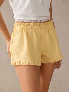 Quần short nữ dáng ngắn, mềm mại, có bèo nhún và cúc cài. - Màu be - Xem 4