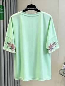 Qadelle Women's Round Neck Short Sleeve Floral Decor Elegant Versatile T-Shirt, Summer - Green - View 2