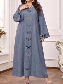 Al Najma Plus Size Women's Butterfly Embroidered Arabic Style Dress - Blue - View 6