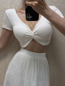 DAZY 女士性感V领露脐休闲T恤，内置胸垫，夏季款 - 白色 - 查看 4
