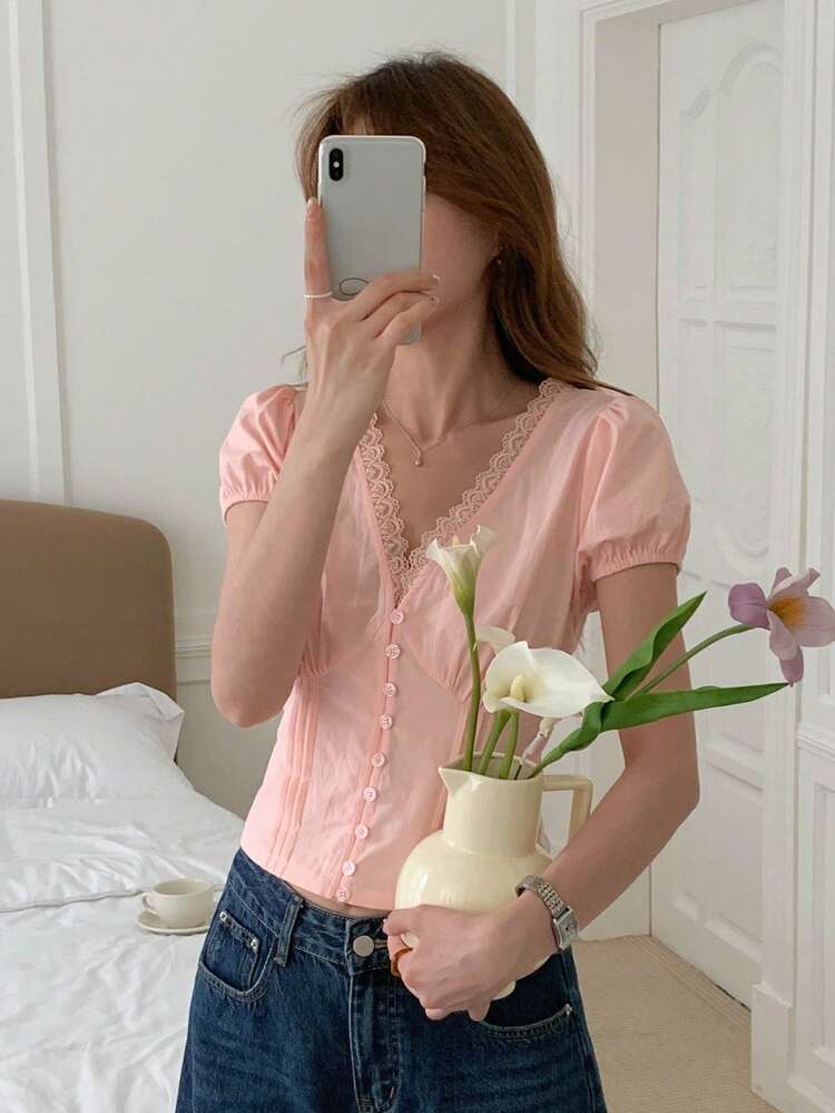 Women's Solid Color Pleated Lace Trim V-Neck Short Sleeve Elegant Summer Blouse