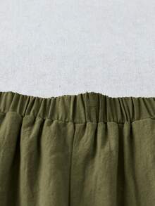 Linhara CURVE Pantalones rectos de unicolor para mujer de talla grande, con botones laterales y bolsillos, pantalones de verano de algodón y lino - Verde militar - Ver 4