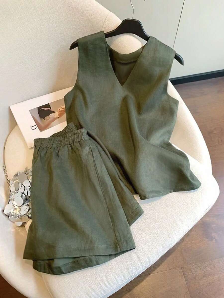GlowEve Bộ đồ nữ gồm áo hai dây và quần short màu trơn, đa năng, phù hợp mặc hàng ngày và đi làm. - xanh quân đội - Xem 1