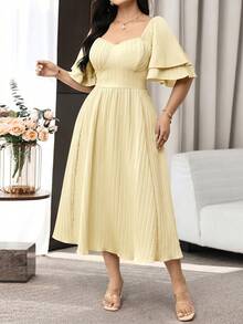 Feyla Plus Size Solid Color Sweetheart Collar Ruffle Hem Summer Dress - Pale Yellow - View 7