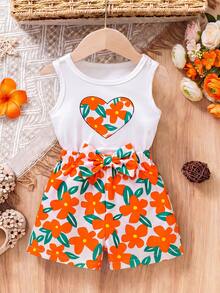SHEIN Vintaside Kids Bộ 2 món cho bé gái, áo ba lỗ cổ tròn in hình trái tim và hoa cùng quần short in hình hoa trang trí hình bướm, thích hợp mặc mùa hè. - Nhiều màu - Xem 5