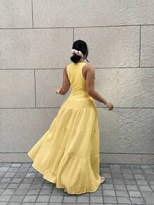 GalTyme Set 2pcs Ukuran Plus Warna Putih: Tank Top Tanpa Lengan & Rok Maxi - Kuning - View 2