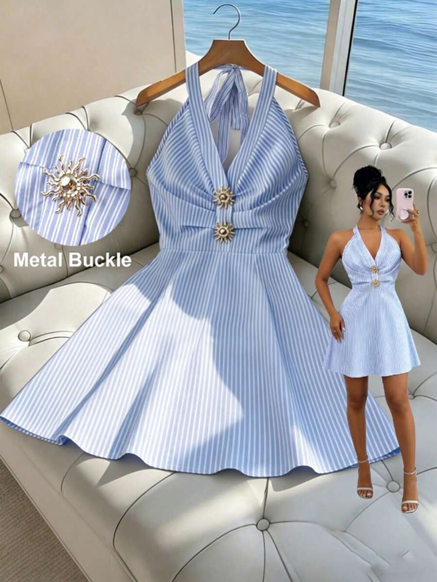 SHEIN Franclia 女士新款蓝色条纹吊带连衣裙、女士蕾丝拼接吊带连衣裙、女士交叉露背吊带连衣裙、女士露背吊带连衣裙、女士假日吊带连衣裙 - 藍色 - 查看 1