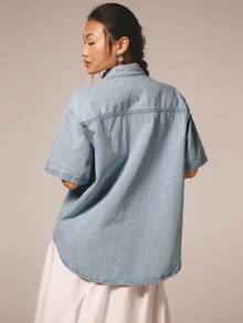 COSMINA Denim Áo sơ mi denim nữ dáng suông, cài cúc phía trước, vai rớt, kiểu dáng thường ngày, thích hợp cho mùa hè. - Màu xanh lam - Xem 5