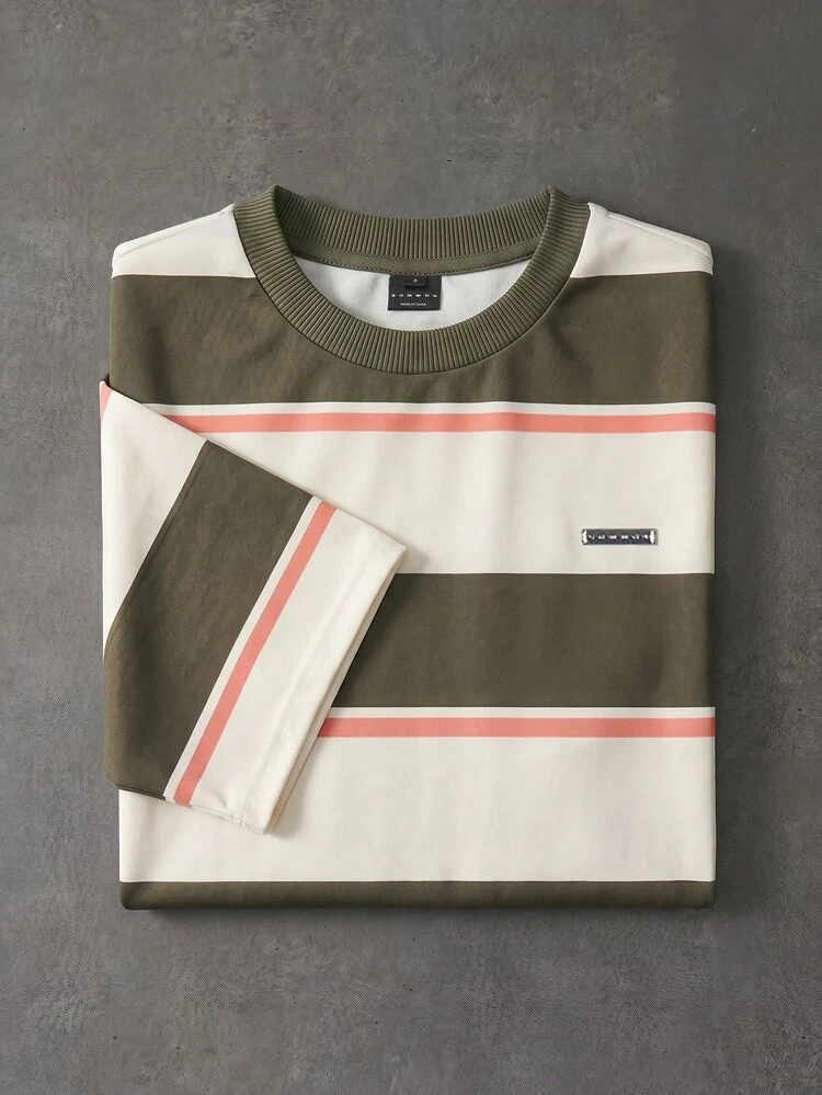ホリゾンタルストライプクルーネック半袖Tシャツ、コントラストリブ襟、カジュアルな日常着