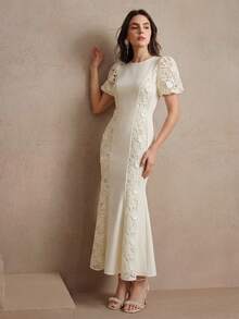 Robe longue élégante pour femmes Anewsta printemps/été, col rond, manches en pétales, mélange de tissus tissés, appliques en dentelle, ourlet en queue de poisson - Nude - Voir 4