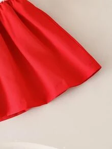 SHEIN 女婴夏季碎花装饰无袖连衣裙，配同款迷你斜挎包，宽松裙摆，适合休闲外出、旅行、家庭聚会、夏季野餐等场合。 - 紅色 - 查看 6
