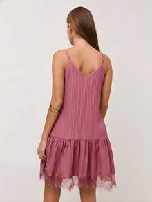 Nöista Vestido de tirantes con paneles contrastantes, detalles de encaje y dobladillo acampanado con tirantes ajustables en la espalda. Evento, festival, primavera, verano, mujer. - Multicolor - Ver 2