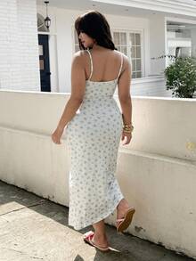 SHEIN EZwear 大码女式夏季沙滩度假碎花高开衩吊带连衣裙 - 彩色 - 查看 2
