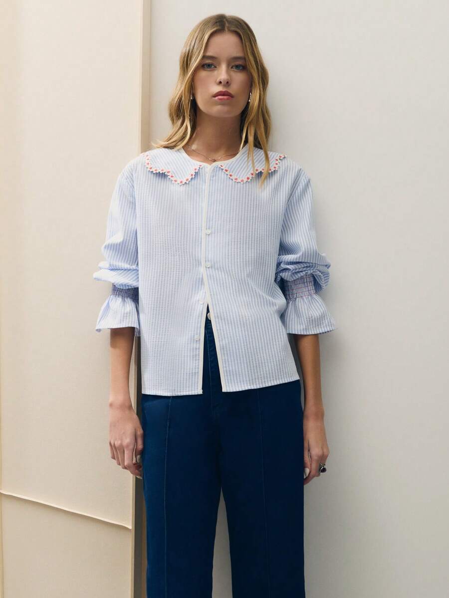 Nöista Striped Blouse With Floral Trim And Puff Sleeves For Summer Vacation And Casual Chic Looks. - Blue - View 1