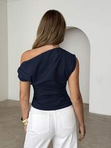 Siren Gaze Atasan Wanita Polos Minimalis Kasual dengan Bahu Asimetris, Atasan Musim Panas - Navy Blue - View 4