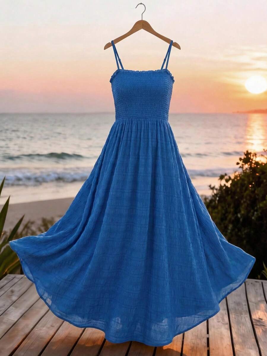 Sylviya Robe de plage maxi texturée bleue décontractée pour femmes pour les vacances d'été. Tenues d'été pour femmes, robes d'été pour femmes, tenues de plage pour femmes, robe de plage décontractée, robes décontractées pour femmes, tenues de vacances pour femmes, tenues d'été pour vacances, robes pour concerts country, robe bleue, robes d'été pour femmes, tenue de croisière pour femmes, vêtements bohèmes, robes fluides - Bleu azur - Voir 1