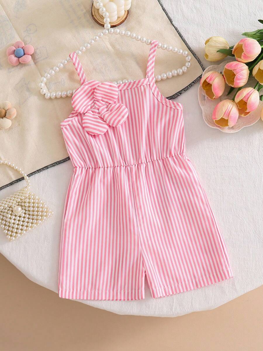 SHEIN Playful Pals 女婴粉色吊带连体衣,腰部饰有3D立体花朵玫瑰花结纽扣,无袖透气夏季服装,可爱活泼 - 粉色 - 查看 1