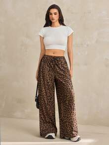 SHEIN Tall Pantalones sueltos con estampado de leopardo y cordón en la cintura para mujer - Marrón - Ver 5