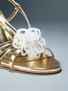 SHUZIA Sandales à talons stilettos avec décoration florale de perle et bride arrière, style élégant et minimaliste pour femmes - Doré - Voir 6